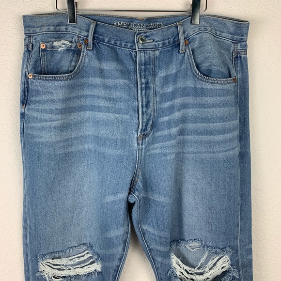 American Eagle Hi Rise Girlfriend Distressed Jeans - Picture 4 of 9